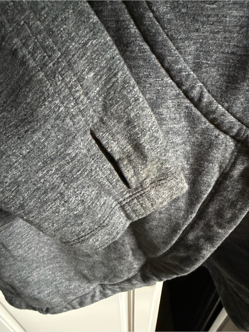 Lululemon That's A Wrap Sweater Snap Buttons sz 4 Grey with Pockets - Picture 12 of 14